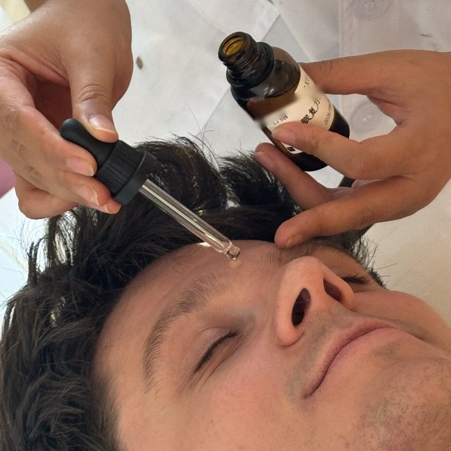 Essential oil therapy treatment
